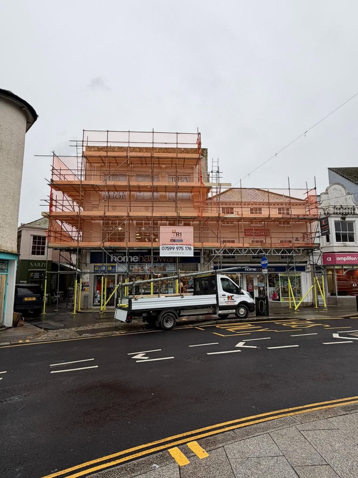 Town-centre refurbishment access